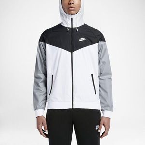 Nike Men’s Windrunner Jacket